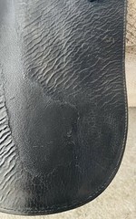 17.5 Stubben Genesis Deluxe Dressage Saddle