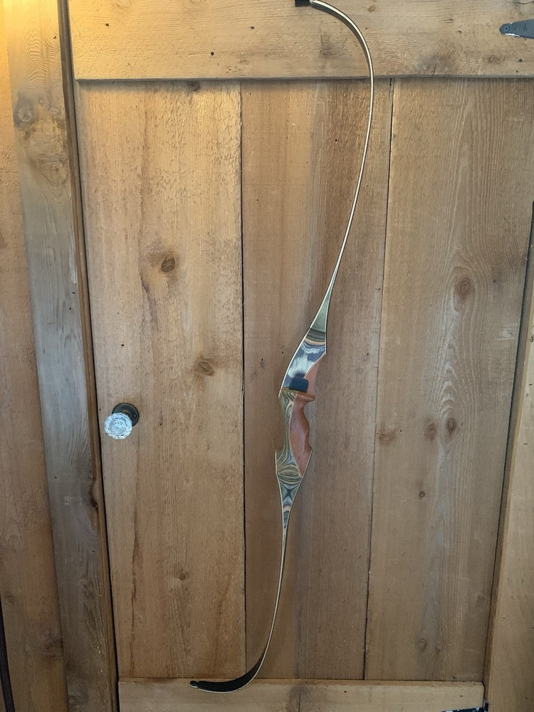 Rare Martin Archery Damon Howatt Bandito Recurve Bow RH 60lbs @28″ 58″