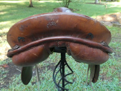 Rossi y Caruso for Simco 17″ Leather Saddle
