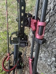 Mathews VXR 28- RH-Black Riser Ambush Limbs LOADED