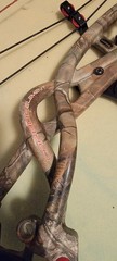 Hoyt Carbon Element RKT Compound Bow 60-70 lbs 24.5-30 in Camo Right Hand 32 in