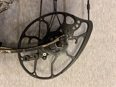 Mathews Lift 29.5 Right-Handed Camo