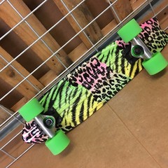 New Globe Bantam Graphics ST Rad Cat Complete Skateboard – 23in