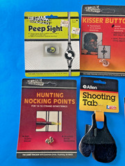 VTG LOT NOS TRAD ARCHERY GAME TRACKER RH VINTAGE ALLEN SHOOTING TAB KISSER PEEP