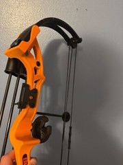 Bear Brave Bow Set Orange 13.5-19 in. 15-25 lbs. RH