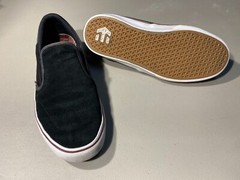 Etnies Marana Slip Chase Hawk Skate Shoes – Black Suede – 9.5