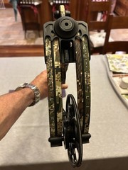 Mathews Lift 29.5 Right-Handed Camo