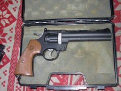 CROSSMAN AIRGUN VINTAGE 90S CO2 AIR PISTOL PELLET BB GUN 357 GOOD CONDITION