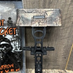 .30-06 Outdoors Straight Jacket 6 Arrow Quiver Dirt Road Camo Archery