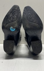 Durango Women’s 13″ Rosewood Black Floral Embroidered Western Boots Size 6M