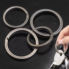 Titanium Alloy Key Rings Keychains Buckle Pendant Super Light Man Car Keychain f