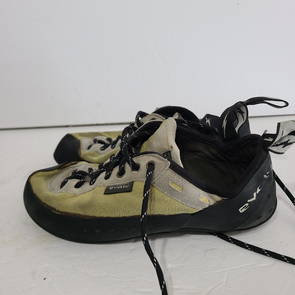 B20 Evolv TRAX-XT5 Lace Men’s Rock Climbing Shoes Size 9.5