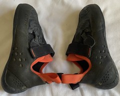 Butora Narsha Black/Orange Climbing Shoes – Women’s Size 6