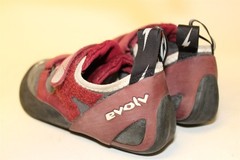 Evolv Elektra Womens Size 38 7.5 Merlot Grey Climbing Approach Bouldering Shoes