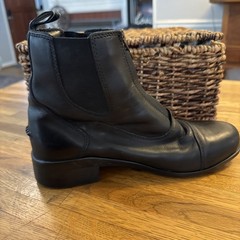 Ariat Women’s Heritage Zip Paddock Boots Black Leather Equestrian Riding 4