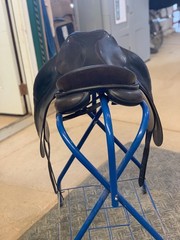 Dressage Saddle 18″ Schleese CHB leather wool flocked made women’s pelvis/leg
