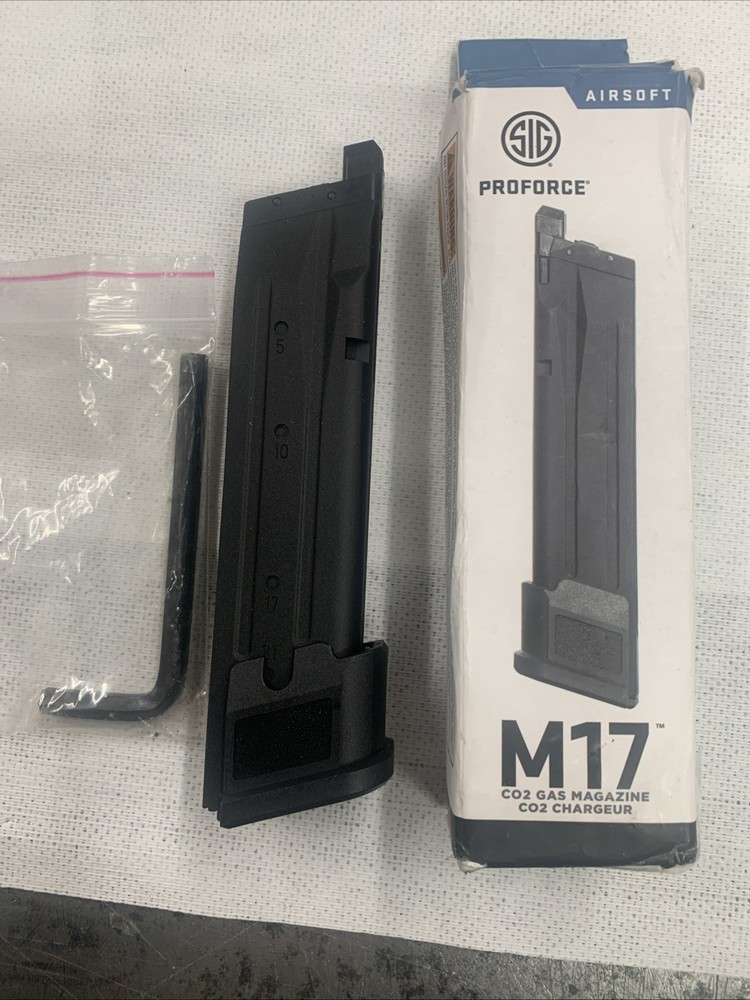 Sig Sauer Proforce P320 M17BCO2 Airsoft 21 Round Magazine, Black AMPF-M17B 6mm