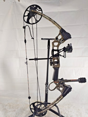Mission By Mathews Craze Camo 19″ – 30″ 60-70 Lbs. Compound Bow