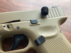 Umarex Glock 19X Gen5 Coyote .177 Caliber Replacement CO2 Capsule Screw