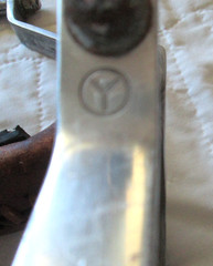 6″ CIRCLE Y WESTERN STIRRUPS 2 1/2» TOP 3» FOOT TREAD, LEATHER WRAPPED BOTTOM