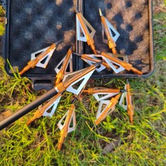20″ Crossbow Bolts Arrows OD 8.8mm &/OR Hunting Broadheads &/OR LED Lighted Nock