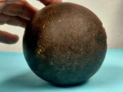 Vintage Cast Iron Eight (8) Lb Shot Put Ball 3 1/2″ Diameter GUC