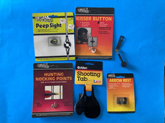 VTG LOT NOS TRAD ARCHERY GAME TRACKER RH VINTAGE ALLEN SHOOTING TAB KISSER PEEP