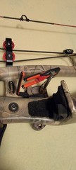 Hoyt Carbon Element RKT Compound Bow 60-70 lbs 24.5-30 in Camo Right Hand 32 in