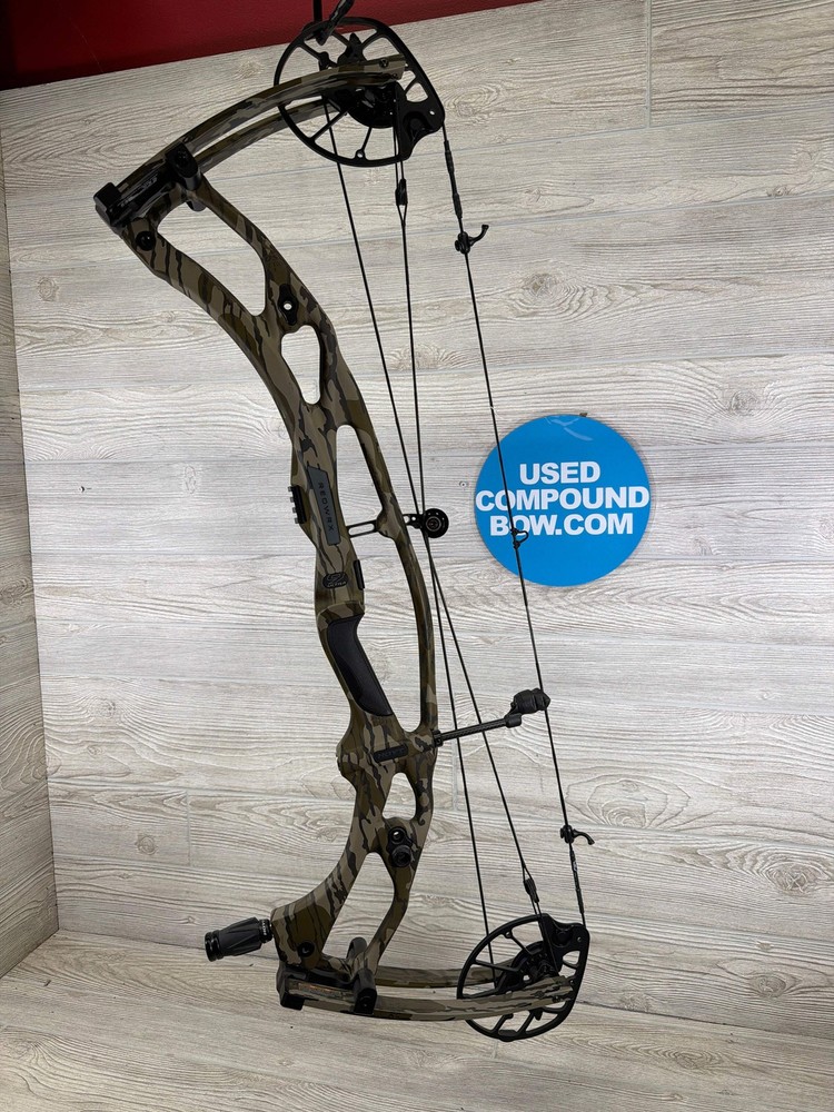 Hoyt RX-9 Ultra 30.5″ 70lb Mossy Oak Bottomland Right Hand Bow