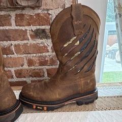 CODY JAMES MEN’S FLAG WESTERN WORK BOOTS – NANO COMPOSITE TOE 9.5 EE