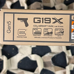 NEW Glock G19X CO2 Airsoft Pistol – Coyote (2276338)