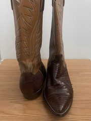 Dan Post Brown Leather Western Cowboy Boots Pointed Toe Stitched Shaft 9
