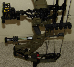 Loaded LEFT Handed Hoyt VTM 34 Bow Package- 55 to 65 lb – 26 to 31″ DL =Buckskin