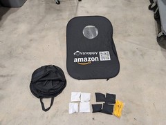 Snappy Amazon Folding Compact Cornhole Game W/ 2 Boards 8 Bags & Carry Bag
