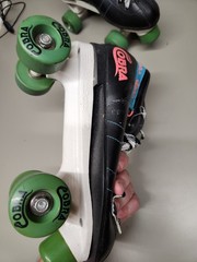 Roller Derby Cobra Skates Size 10 (US) Black/Teal Vintage 340 Skates