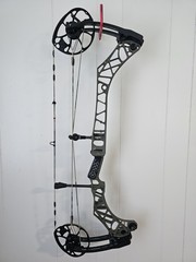 Mathews VXR 31.5 Compound Bow