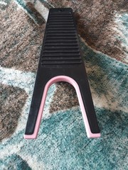 Boot Jack – Soft Touch, Black and Pink