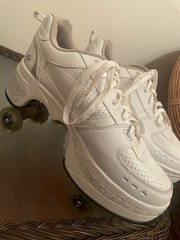 Agloat Retractable Roller Skate Shoes Women’s 9.5 Men’s 8 White Wheeled Sneakers