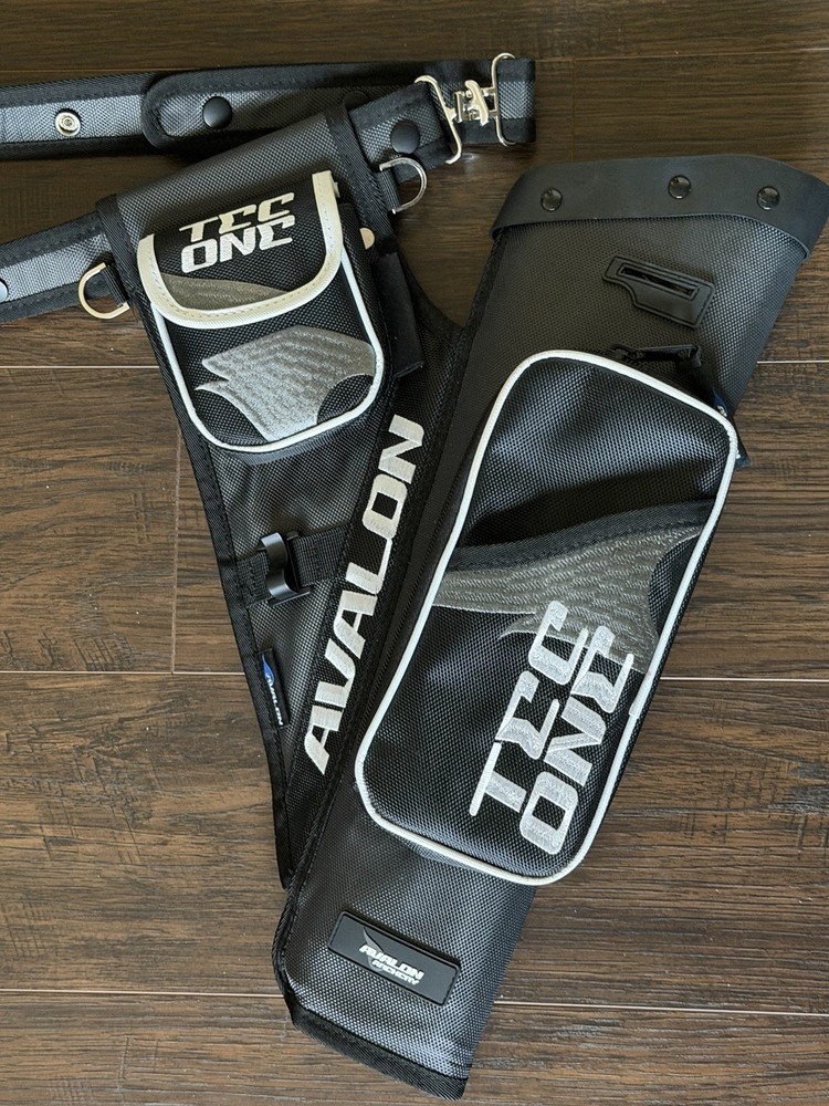 Avalon Tec One Target Quiver – Black/Silver – Excellent Condition
