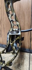 NEW w/TAGS Xpedition Reflexion 32 RH 70lb MOSSY OAK BOTTOMLAND 24.5-30″ draw