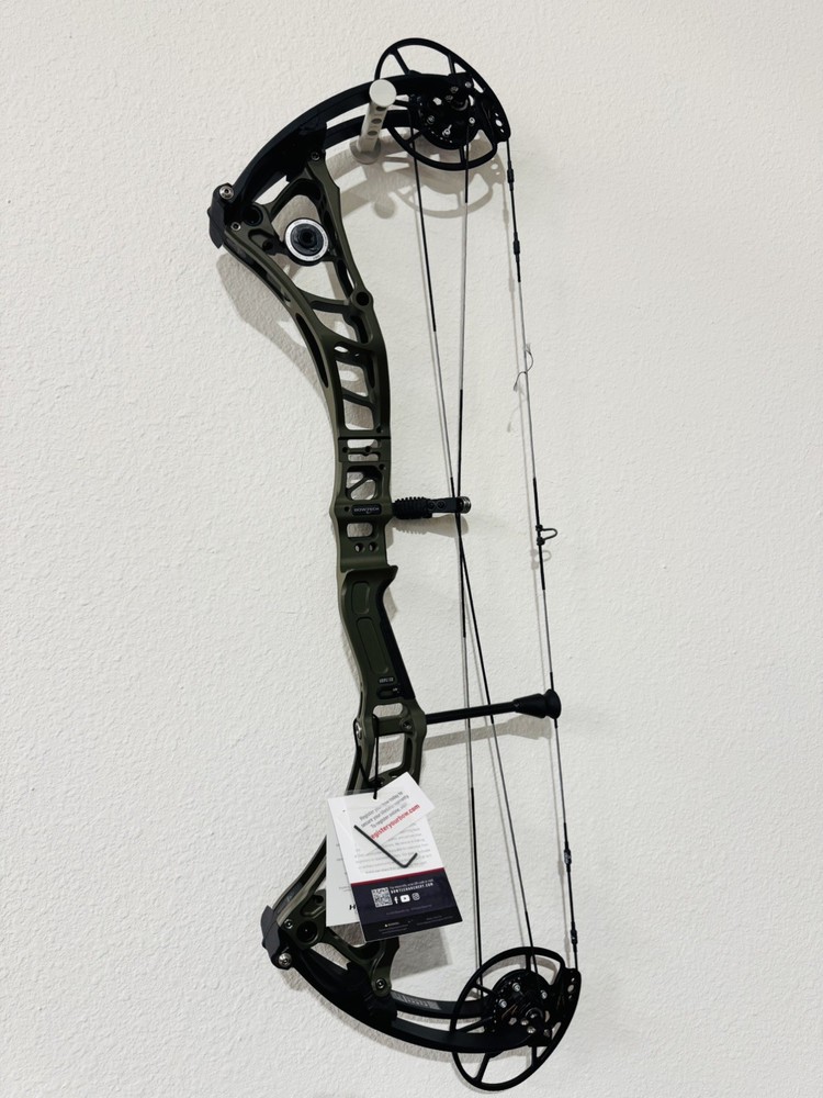 New RH Bowtech Virtue 60-70# Green