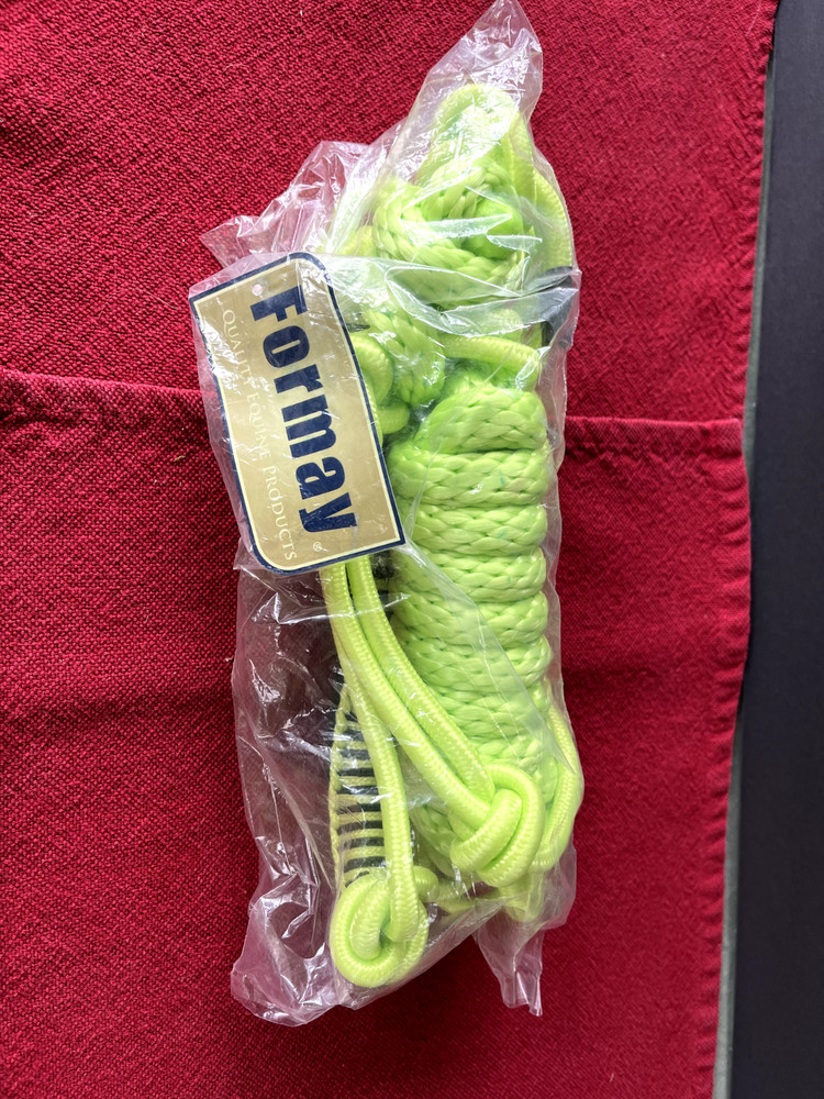 Lime green Formay Noseband Rope halter with 8 ft lead attached New never used