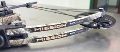 Mathews Mission Craze II RH Compound Bow w/ Dead Nuts 3, 4-Pin Fiber Optic Sight