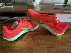 Nike victory 2 8.5 track spikes