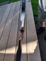 Bear Archery Grizzly Recurve Bow 58in 50lb @ 28in Right Hand. B6-19