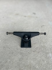 VENTURE 5.0 BLACK SHADOW II TRUCK