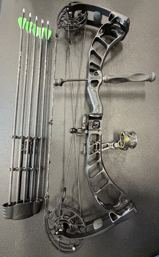 Prime Nexus 2 43-53 LB, 23-30” draw W/ 80% Let Off