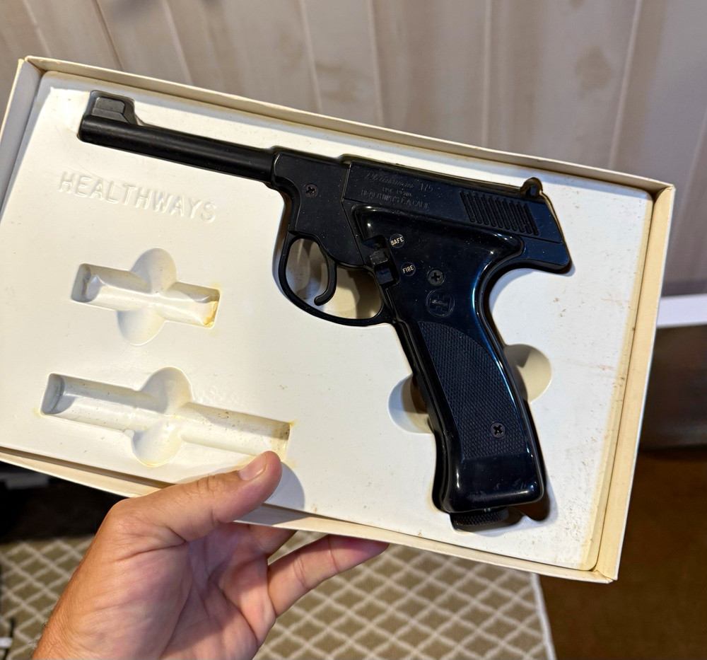 Healthways Plainsman 175 CO2 .177 BB Semi-Auto Air Pistol 400 FPS w/ Box