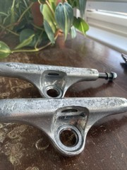 Thunder Trucks 145 Lights 7.6” Axle Skateboarding Standard
