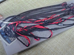 Gas Bowstrings Bear ALASKAN XT Strings , CONTROL, BUSS w/Speed Nocks Black